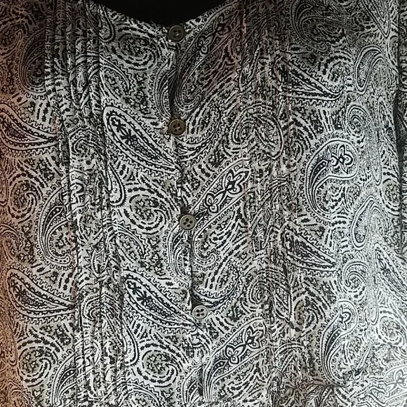 J. Crew, 0142, Paisley top, 100% silk,Size S - Picture 5 of 8